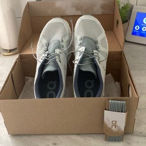 On running cloud 5 shoes